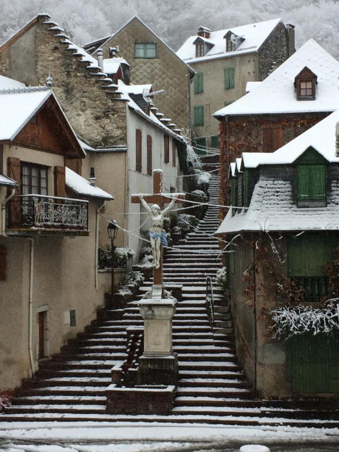 Bed and Breakfast Les Deux Rives Cierp Екстер'єр фото