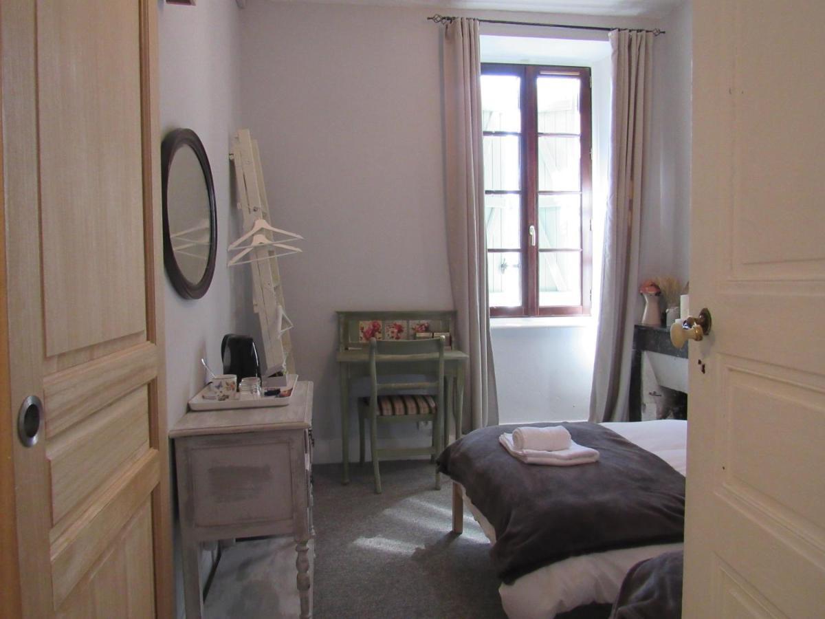 Bed and Breakfast Les Deux Rives Cierp Екстер'єр фото