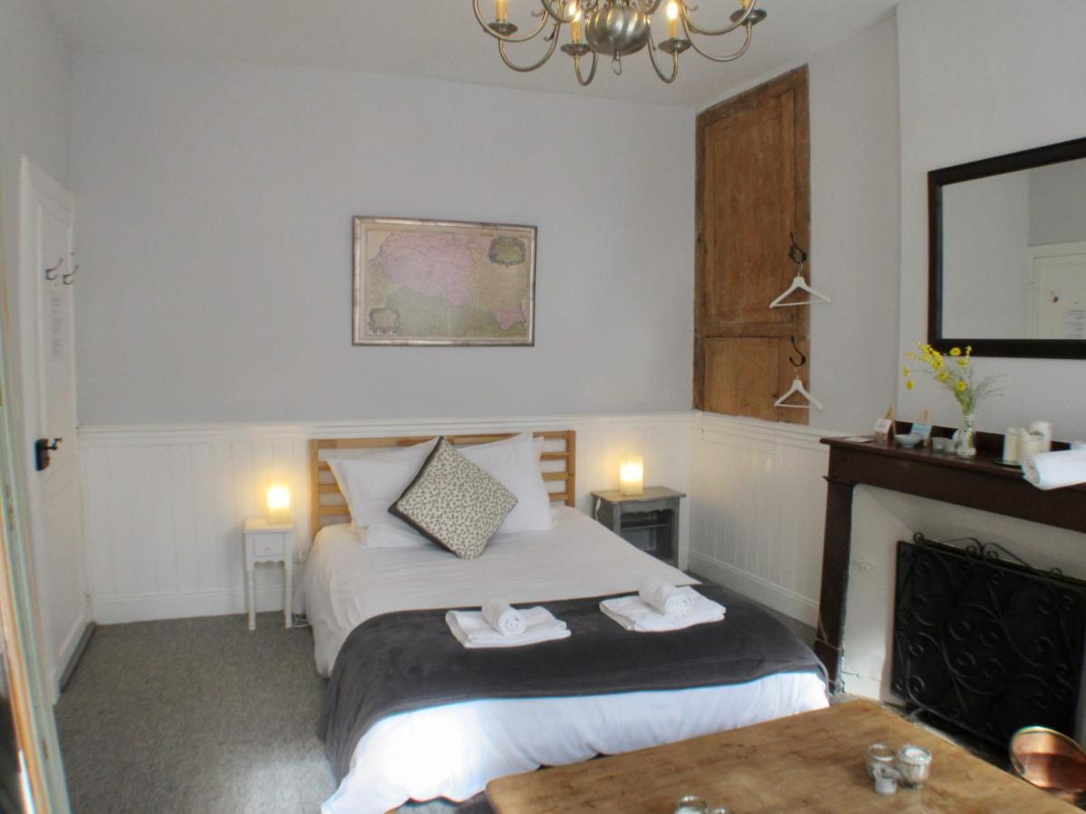 Bed and Breakfast Les Deux Rives Cierp Екстер'єр фото